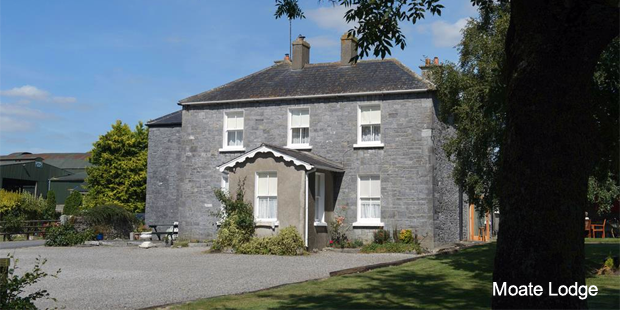 Moate Lodge Bed and Breakfast