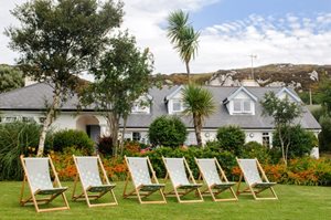 Hillside Lodge
