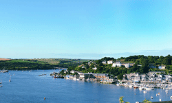 Search for b and b accommodation in Kinsale Seaside Holidays in Ireland Cork