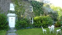 CULLINTRA COUNTRY HOUSE 