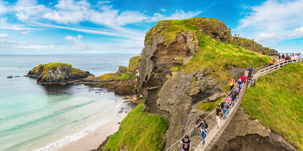 Causeway Coastal Route 4-day Itinerary - cross Carrick-a-rede-rope bridge